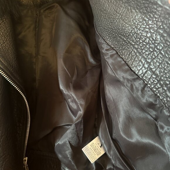 The Arrivals Rainier Black Leather Moto Jacket – Small (Fur Collar Included) - Picture 5 of 7